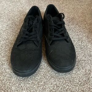 Black Vans Shoes